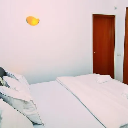 Residenza Di Carbasinni Apartment Bucharest