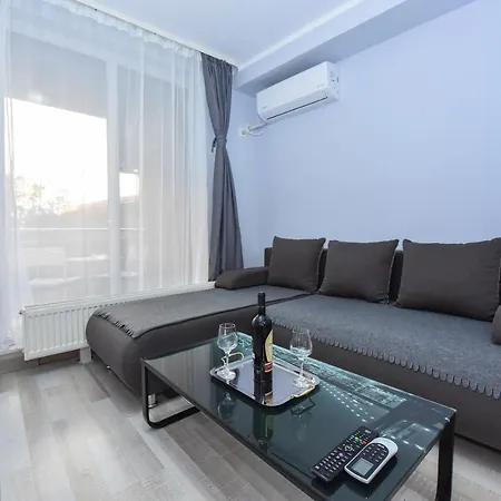 Apartment Residenza Di Carbasinni Bucharest